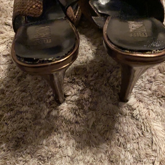 Women’s Heels. - Picture 8 of 10